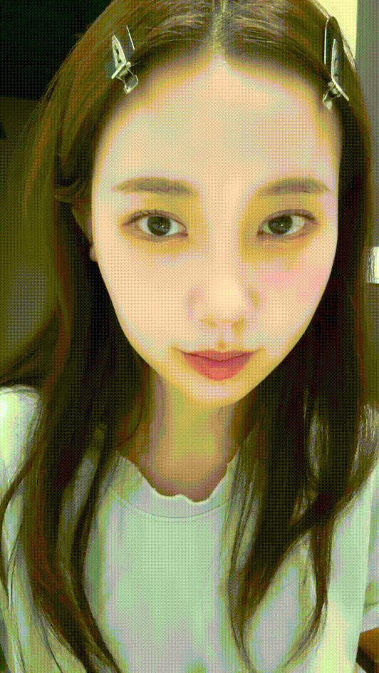 숲 존예_47분30초부터 머리 말리면서 팔들때 겨드랑이 [모바일] 25.05.30 미리보기 3