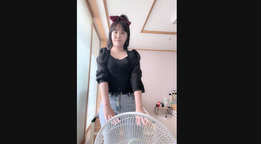 유리쓰_화장실에서 유즙짜기