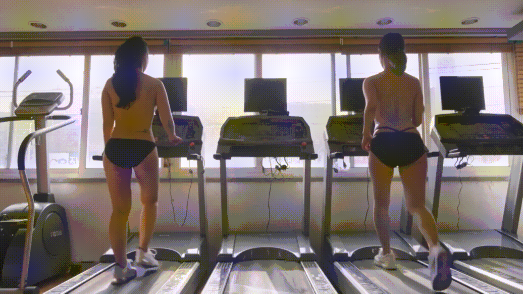 아내와 내 친구들 _헬스장 섹스 & 알몸 러닝머신 미리보기 3