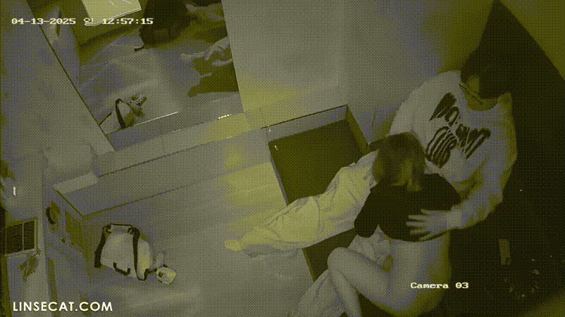 신작IP ✨ 코인노래방_섹스 후 계속 벗겨서 벌리고 꼬집는 SM커플 미리보기 7