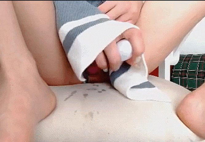 BJ 설희 ★ 자위 미션중 느껴서 실제로 분출 [보지노출] 미리보기 9