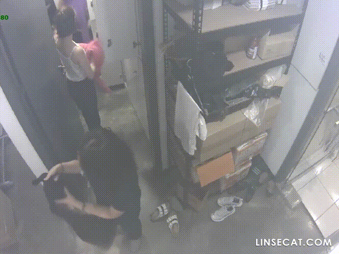 신작IP ✨ 탈의실 PART2 미리보기 5