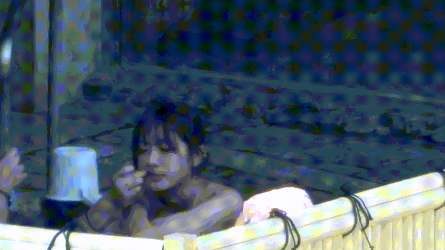 존예 온천 어깨깡패녀 미리보기 1