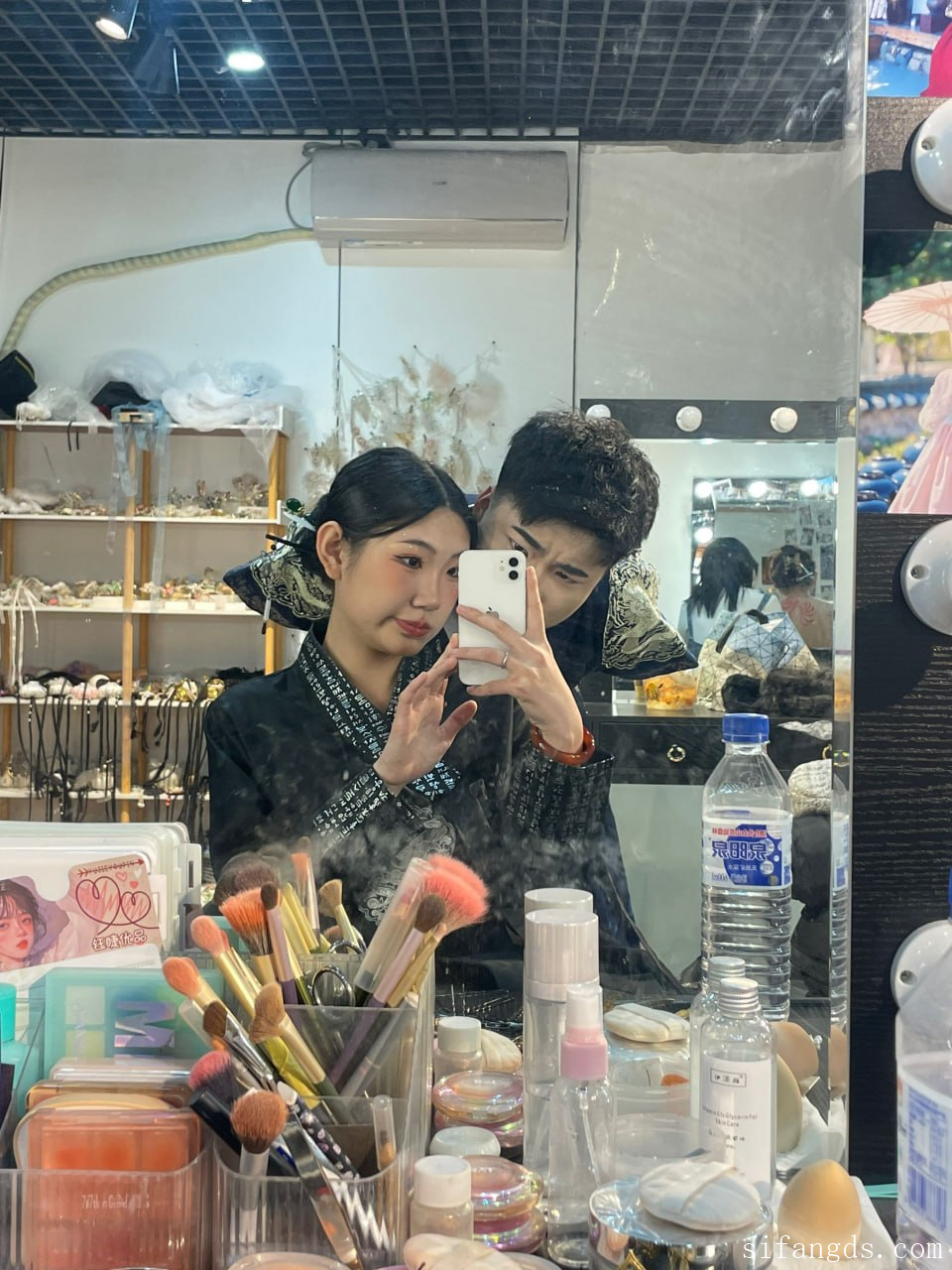 한국에 놀러왔던 존예슬렌더녀_대출 몸빵 얼공작 21V/77P 미리보기 14