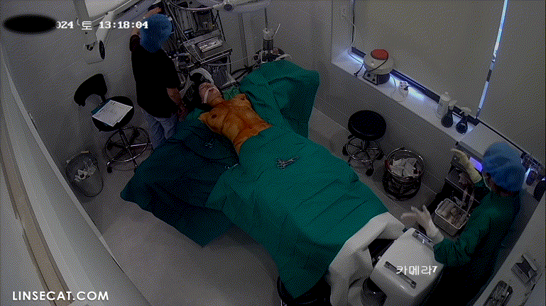 신작IP ✨ 성형외과 수술실_전신 [약혐] 미리보기 5