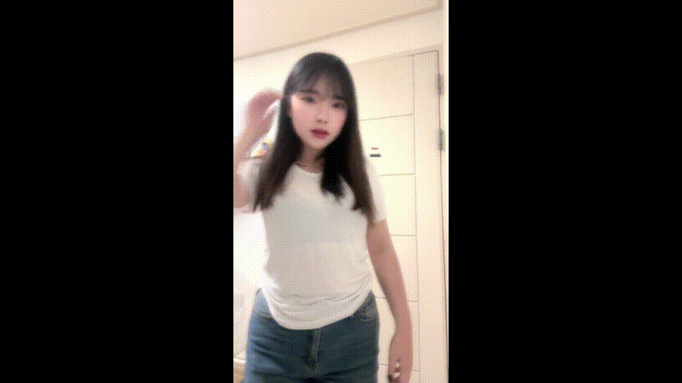 스무살 틱토커녀 2명_헌팅 [물빨] 틱톡장면 추가 미리보기 17
