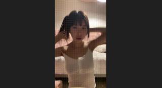 숲_오늘자 꼭툭튀녀 밴드라방 가기전 [꼭지노출]