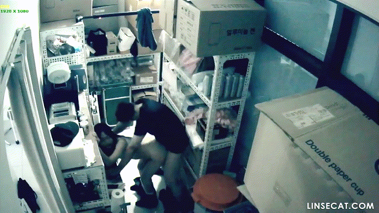 신작IP ✨호프집 사장과 알바생_몰래섹스 미리보기 10