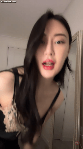 아프 모모y(우리의 그녀)  꼭지 노출 미리보기 5