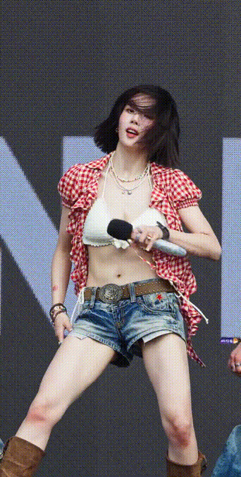 권은비 ✨ 워터밤 직캠포함_182V/42P 하이라이트 미리보기 8