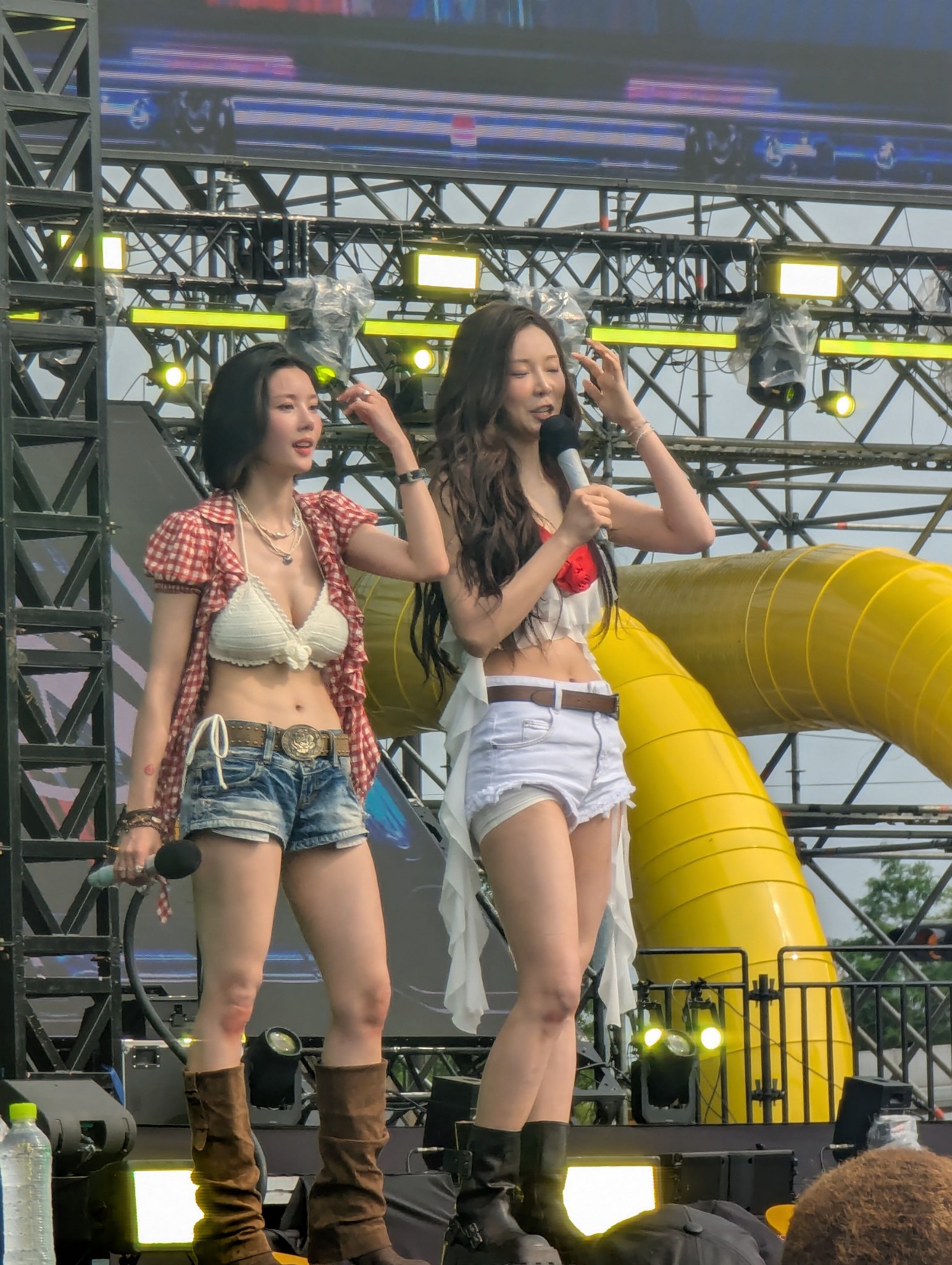 권은비 ✨ 워터밤 직캠포함_182V/42P 하이라이트 미리보기 13