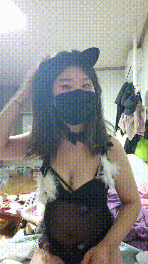 집꼬라지 난장판녀 아프리카 ★ 고양이녀_찢어진 스타킹 [뒷보.앞보지노출] 영정 미리보기 2