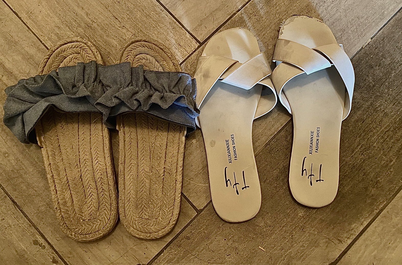 장미 sy [섹트+이외자료 모음] 똥/스캇/오줌/겨털/생리 [혐] 227개 파일 미리보기 15