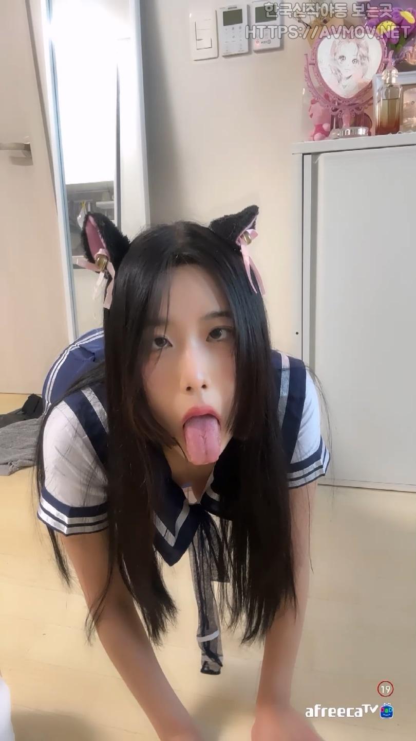 신음소리 내면서 아헤가오 하는 존예BJ 미리보기 2