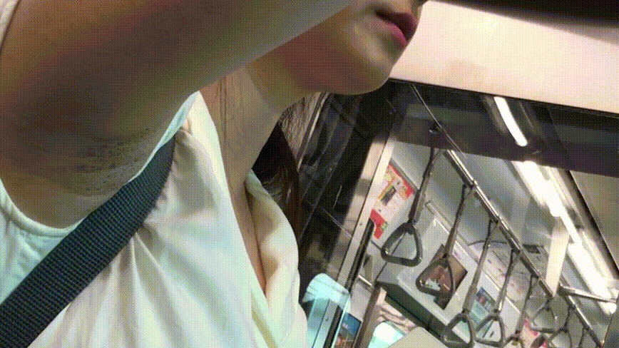 [취향] 지하철_겨드랑이녀 2명 미리보기 3