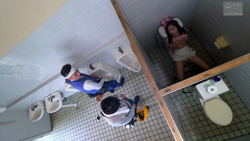 NSFS-127 "아내가 돌려졌다" 섹시미시_[남편공장 인부들에게 집단강간 스토리] 미리보기 7