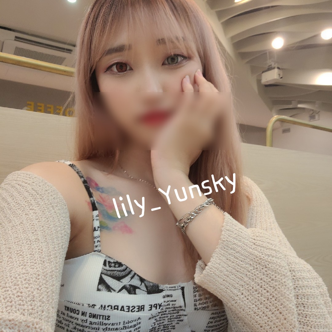 LILY_yunksy 딸기  [임신전 애기몸매시절] 편의점/길거리/야/코스프레 V58/P296 미리보기 22