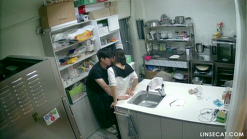 신작IP ✨ 케잌가게 주방_사장과 알바 미리보기 4