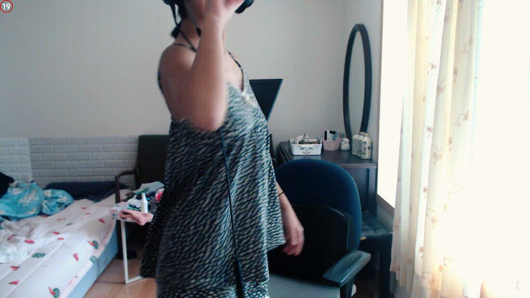 융륭이오 최근 방송 꼭지 시스루 + 입안 침 미리보기 5