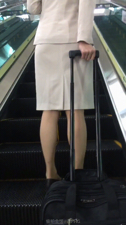 한국 스튜어디스 [역수출작] 2명 미리보기 4