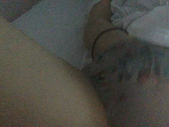 치키짱 : 울면서 벗고 자위하는 여자 미리보기 5