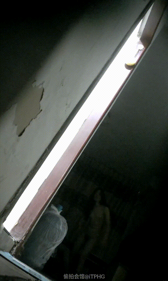 떡치고 씻을까 말까 하는 몸매좋은 중국녀 미리보기 2