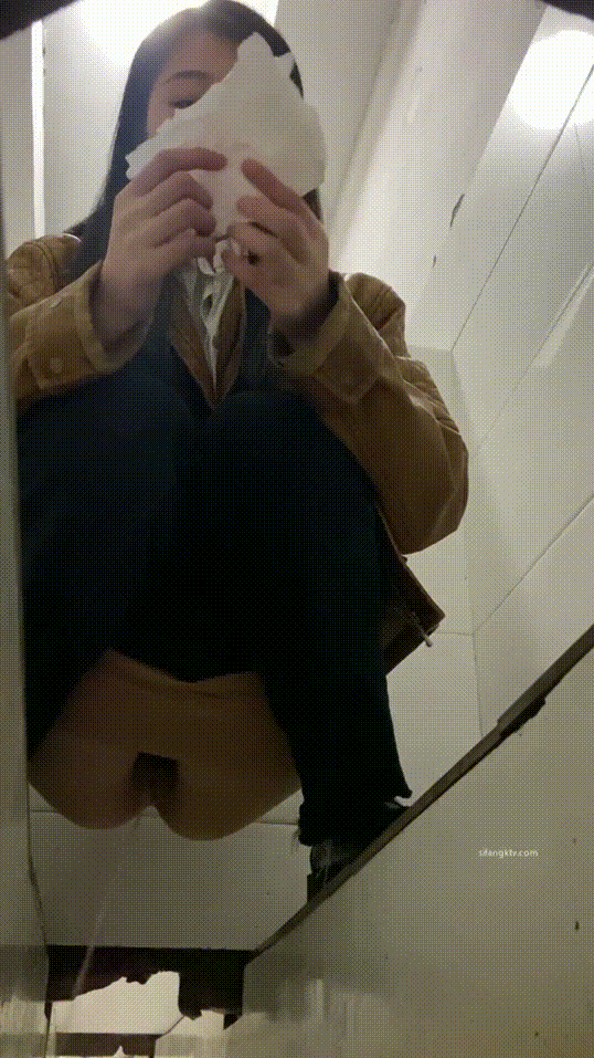 도량형 화장실_카메라의심녀 미리보기 4