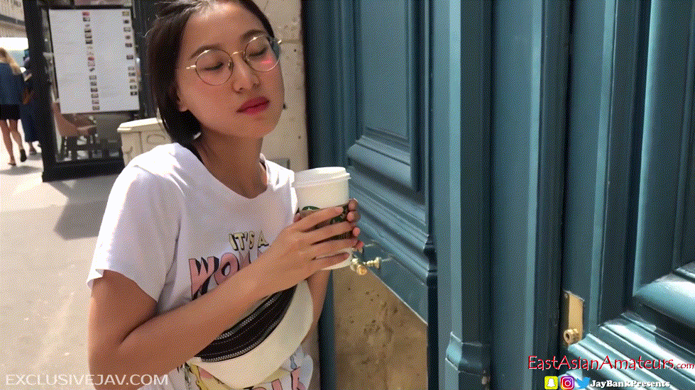 일반인 동양녀 존예녀 꼬셔서 따먹는 서양남 시리즈 _중국녀 (liu) 파리에서 치파오 입히고 미리보기 2