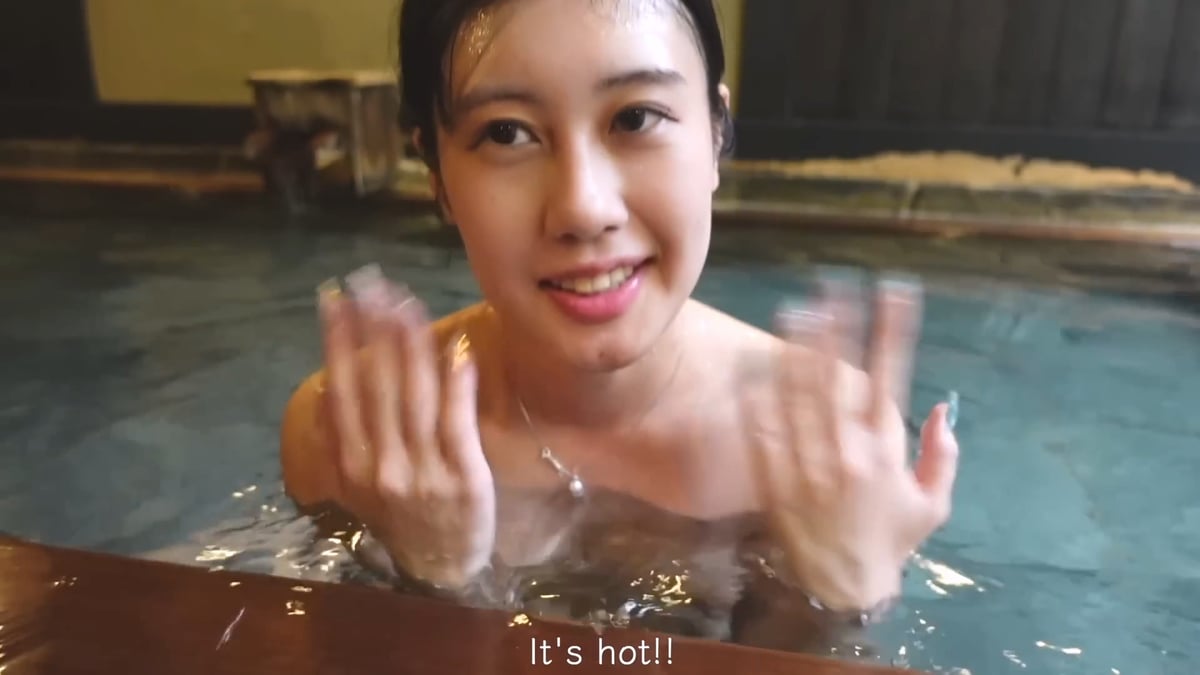 유튜버 온천소개녀 [급삭제_노모.알몸노출작] : 【温泉女子】伊豆の秘湯でひとり 미리보기 11