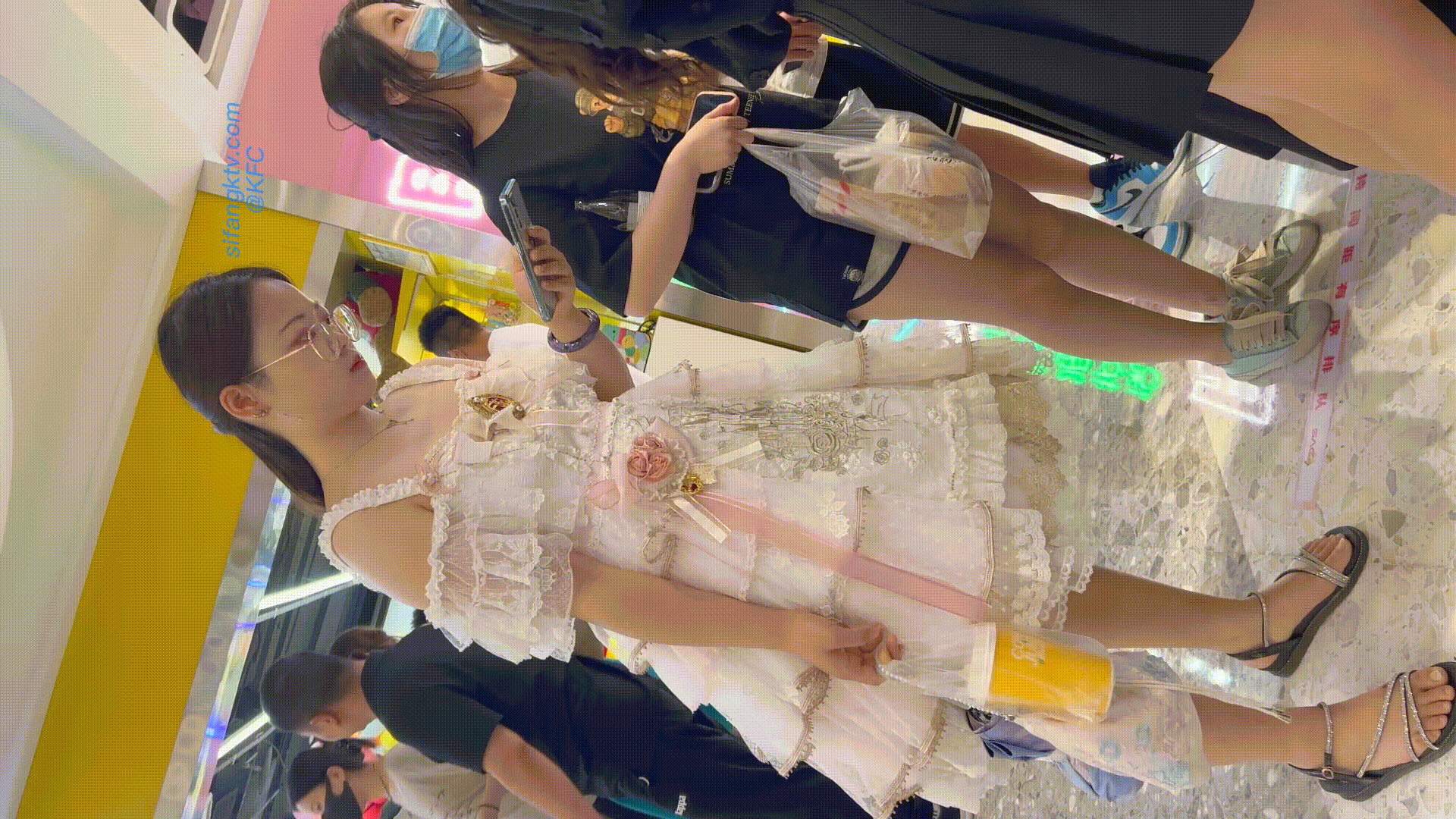 업스망사팬티 미리보기 1