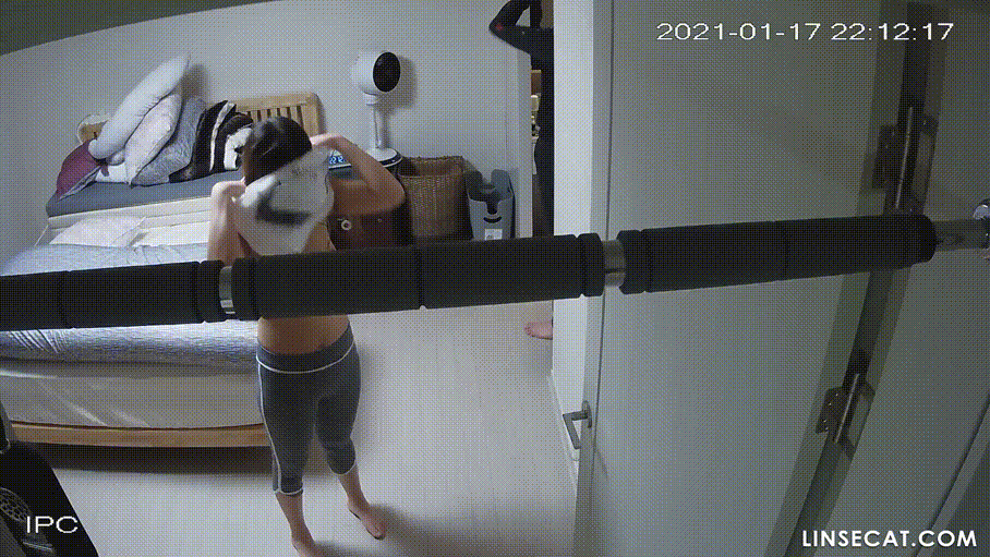 신작IP ✨ 턱걸이봉_안방 탈의부부 미리보기 11