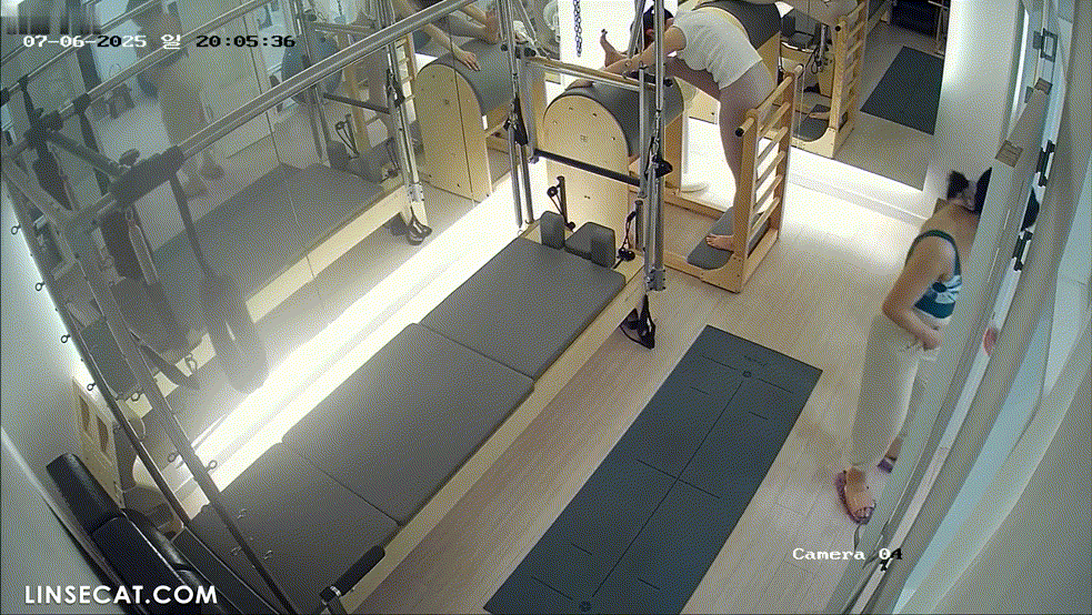 신작IP ✨ 7월최신유출_필라테스 강사.기구에서 섹스 후 물티슈 닦고 강습 미리보기 14