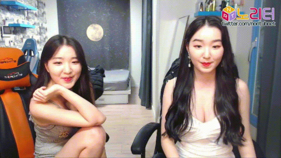 쓰따_얼굴/몸매까지 똑같은_자식농사 망한 일란성 쌍둥이녀들 미리보기 7