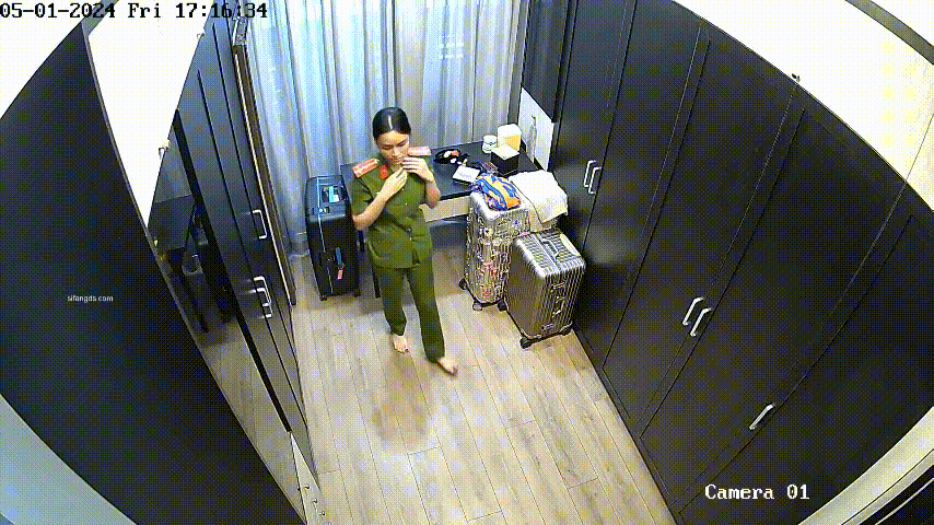 IP 공안여경녀와 공무원 남편 미리보기 4