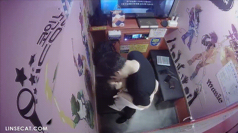 신작IP ✨ 코인노래방_중년불륜 미리보기 5