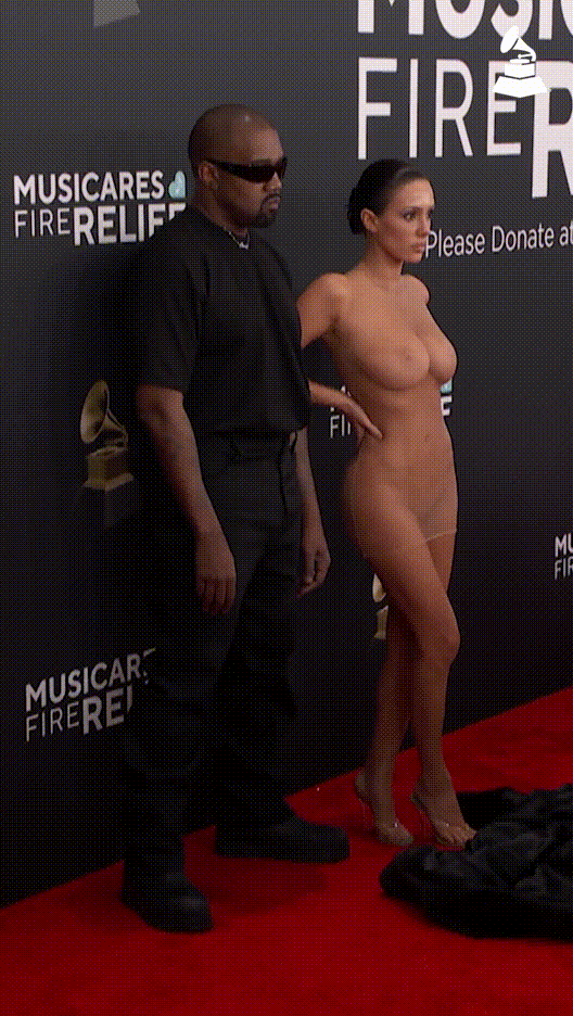 칸예웨스트_와이프 비앙카 23/24/25년 부인몸매~공유마인드_영상/사진 1708개 미리보기 3