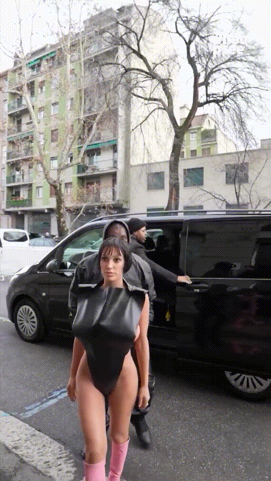 칸예웨스트_와이프 비앙카 23/24/25년 부인몸매~공유마인드_영상/사진 1708개 미리보기 6