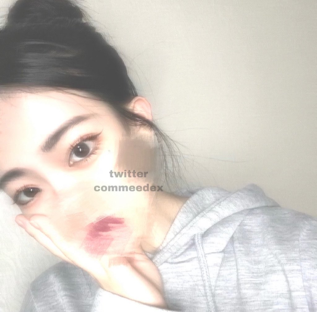 금발녀 commeedex [온리팬스] 32V.22P_반얼