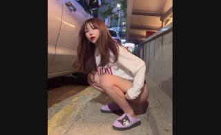 신작 ✨ 쿠킹미제 chuchu_차 뒤에서 오줌싸기/엉덩이자랑 2V