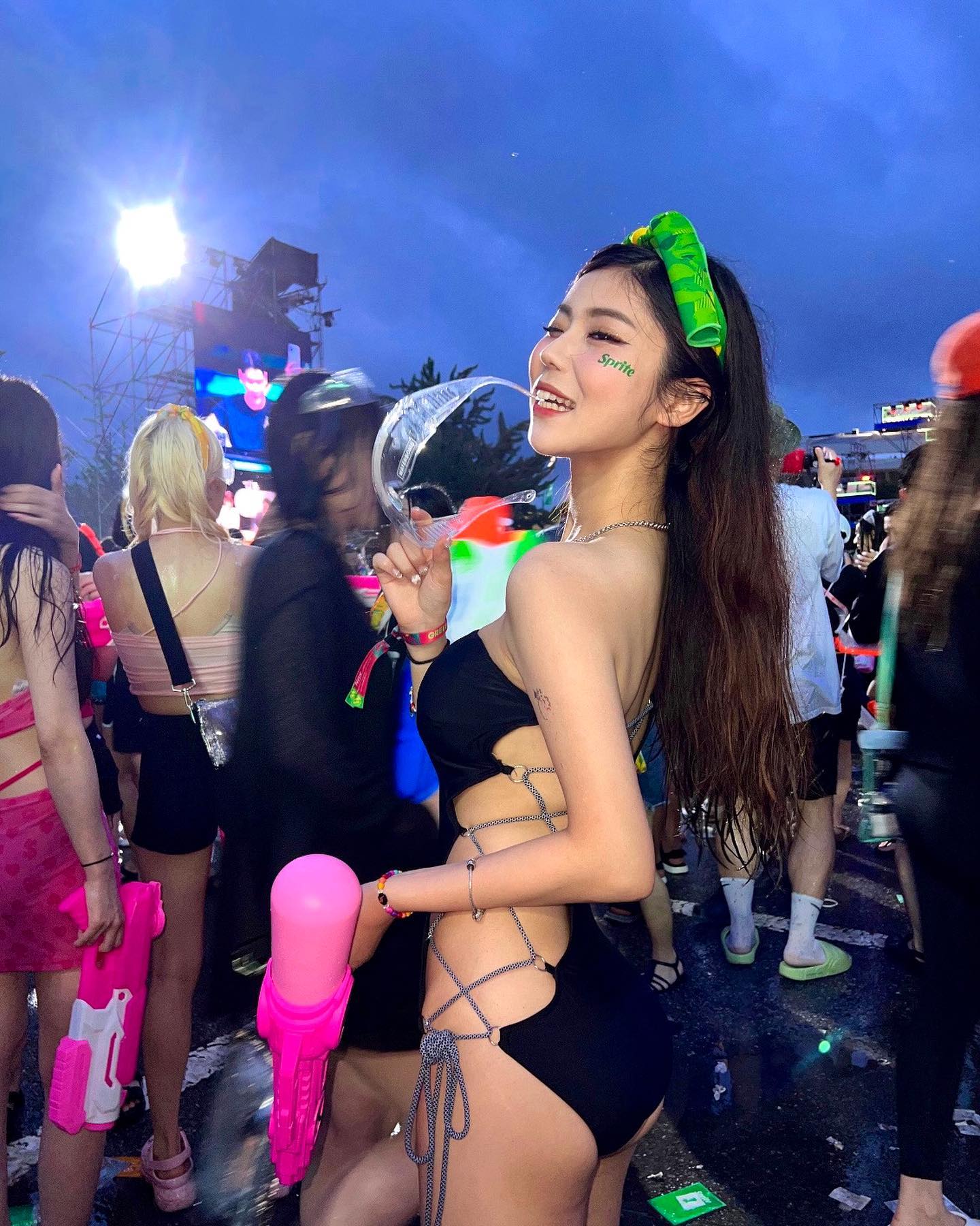 줴룡veronica_08.10 인스타 꼭지노출 2V+인스타사진 미리보기 9