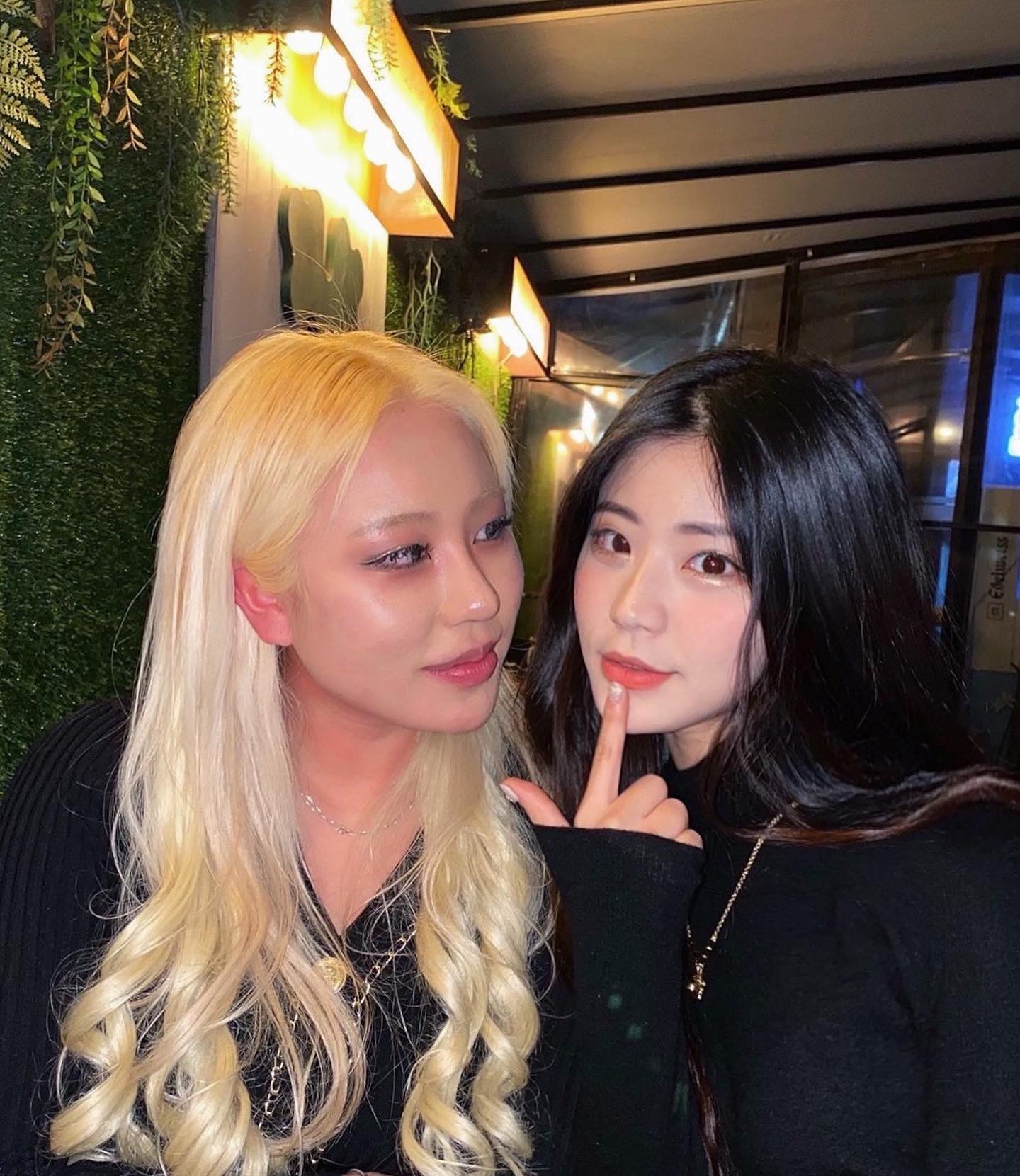 줴룡veronica_08.10 인스타 꼭지노출 2V+인스타사진 미리보기 10