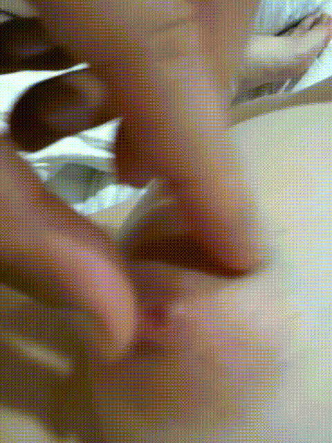 보지에 점있는 거유핑두녀_어린커플 죽여줘 미리보기 1