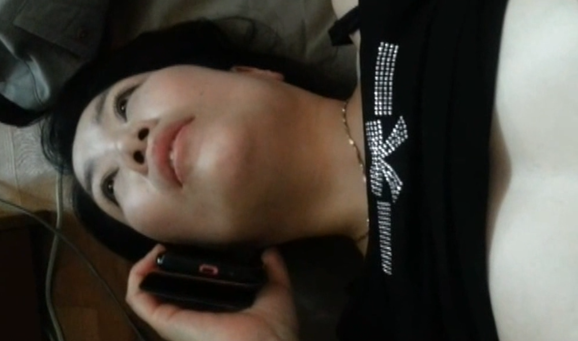 회사 점심시간 볼륜 : 삽입 중 전화 통화하는 유부녀 미리보기 8