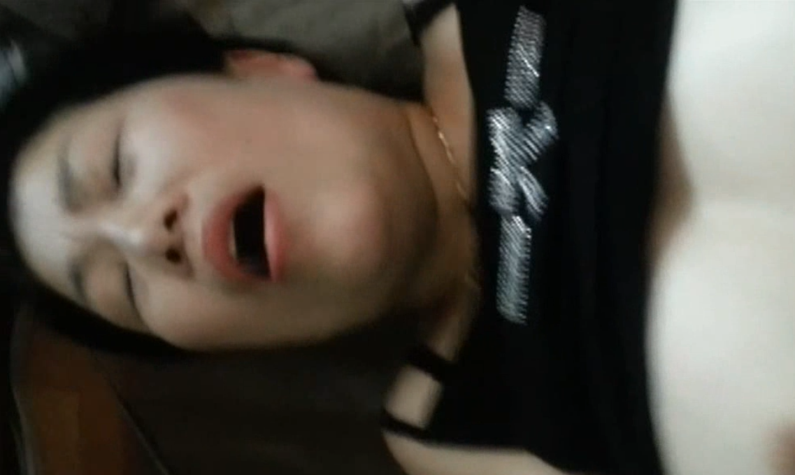 회사 점심시간 볼륜 : 삽입 중 전화 통화하는 유부녀 미리보기 9