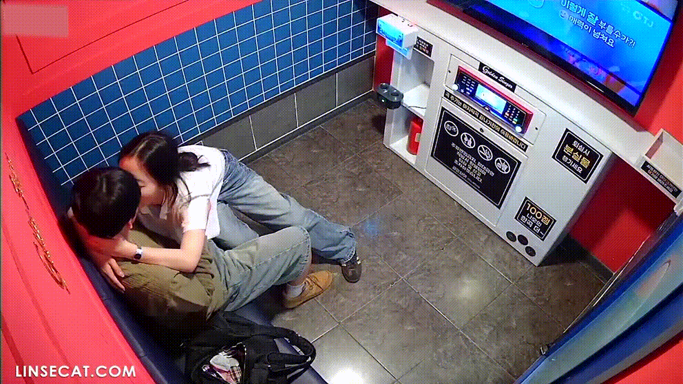 신작IP ✨ 코인노래방 계속오럴해주는 여친/키스커플 미리보기 9