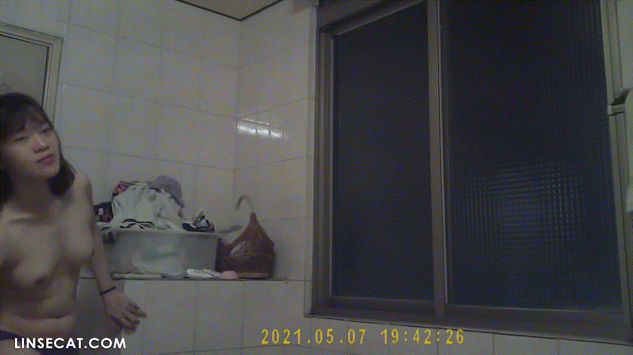 신작IP ✨ 여군숙소/병원탈의실/사촌 샤워 몰카 미리보기 8