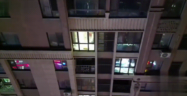 이제 드론으로 몰카촬영하는 대륙_마지막 충돌까지~ 미리보기 1