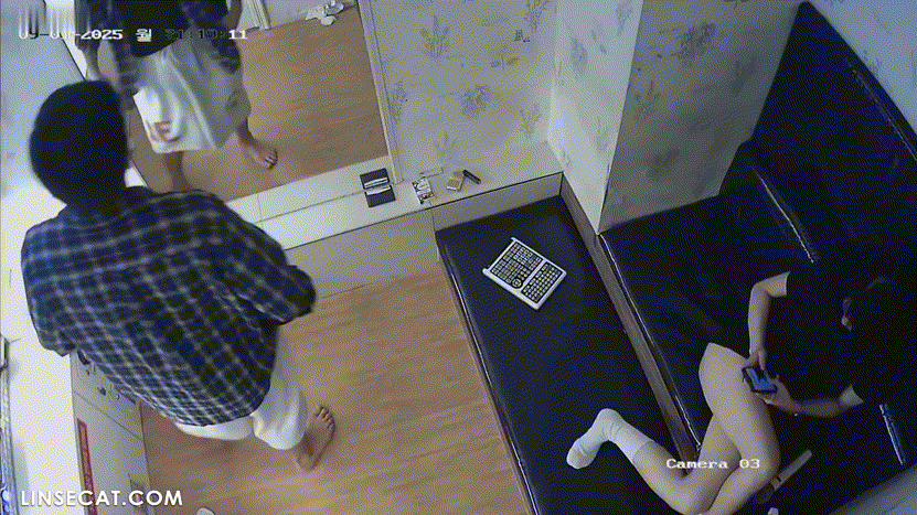 신작IP ✨코인노래방_가슴 큰 여친 VS 엉덩이 큰 여친 미리보기 10