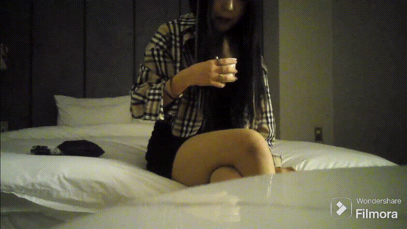 qwoie123 명작조건녀 ★ 빨간팬티 존예녀 3V 미리보기 2