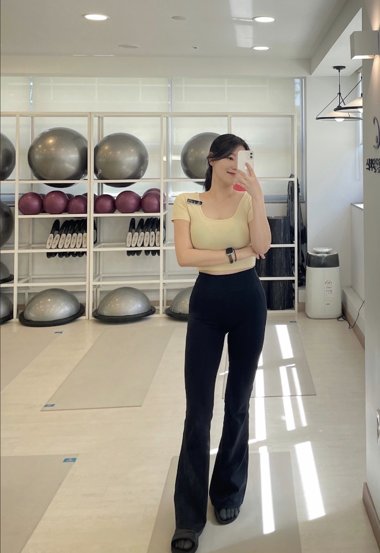 필라테스녀 ✨ 김지연 3V.37P 미리보기 13